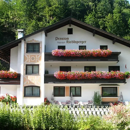 Haus Riedlsperger *